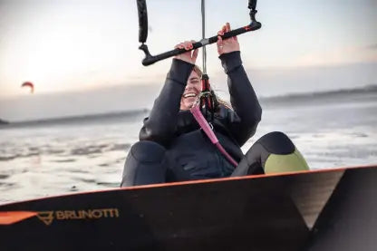 INTRODUCING OLIVIA HOLLINGSHEAD