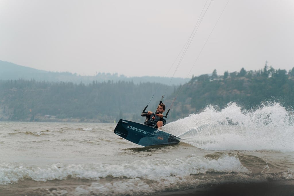 2025 Ozone INFINITY V3 Kiteboard Ozone Kites