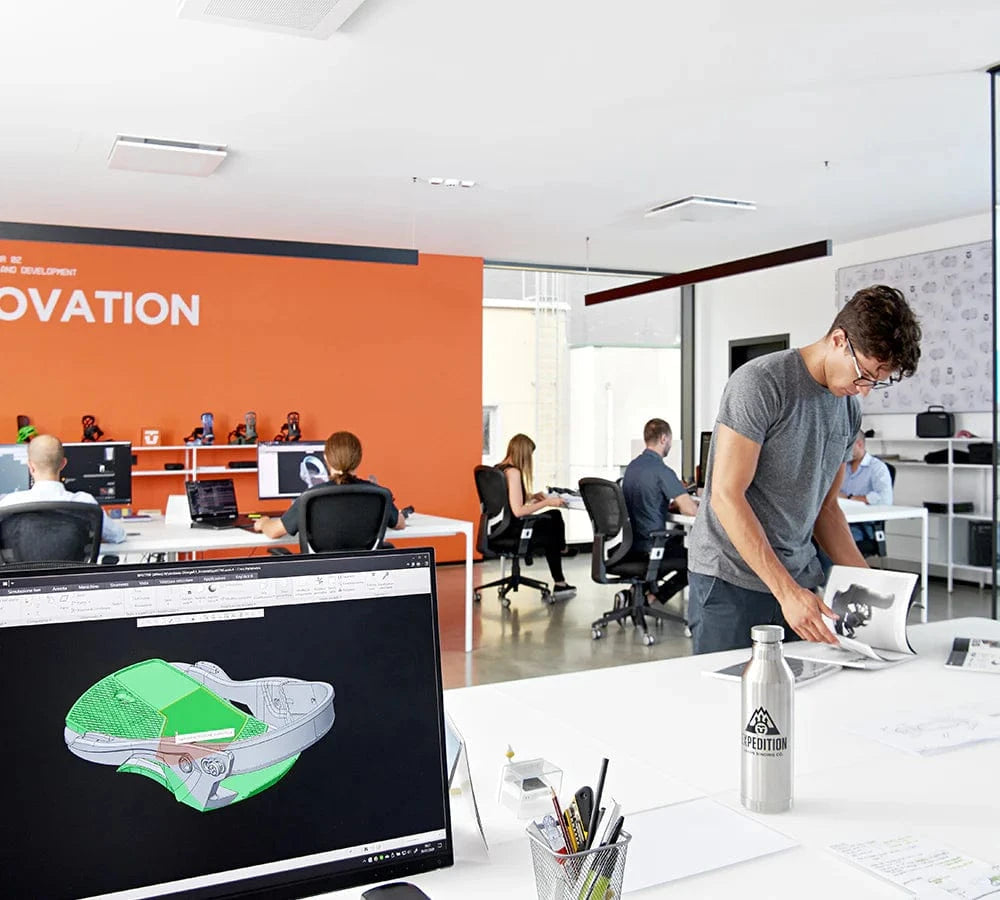 Union Bindings Focus Image (The Box)