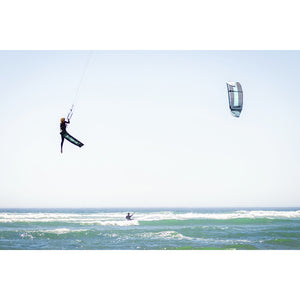 Flysurfer HELI kite detail and riding image 3