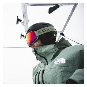 Smith Preview Snow Goggles – Fatigue Green / Everyday Red Mirror – on-snow view