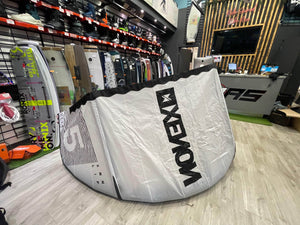 Used 5m Xenon Lip Kitesurfing Kite S2AS