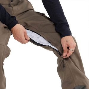 Volcom New Articulated Pant Snow Pants (Brown) S2AS