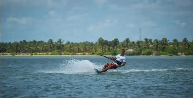 MY KITESURF INSTRUCTOR LIFE