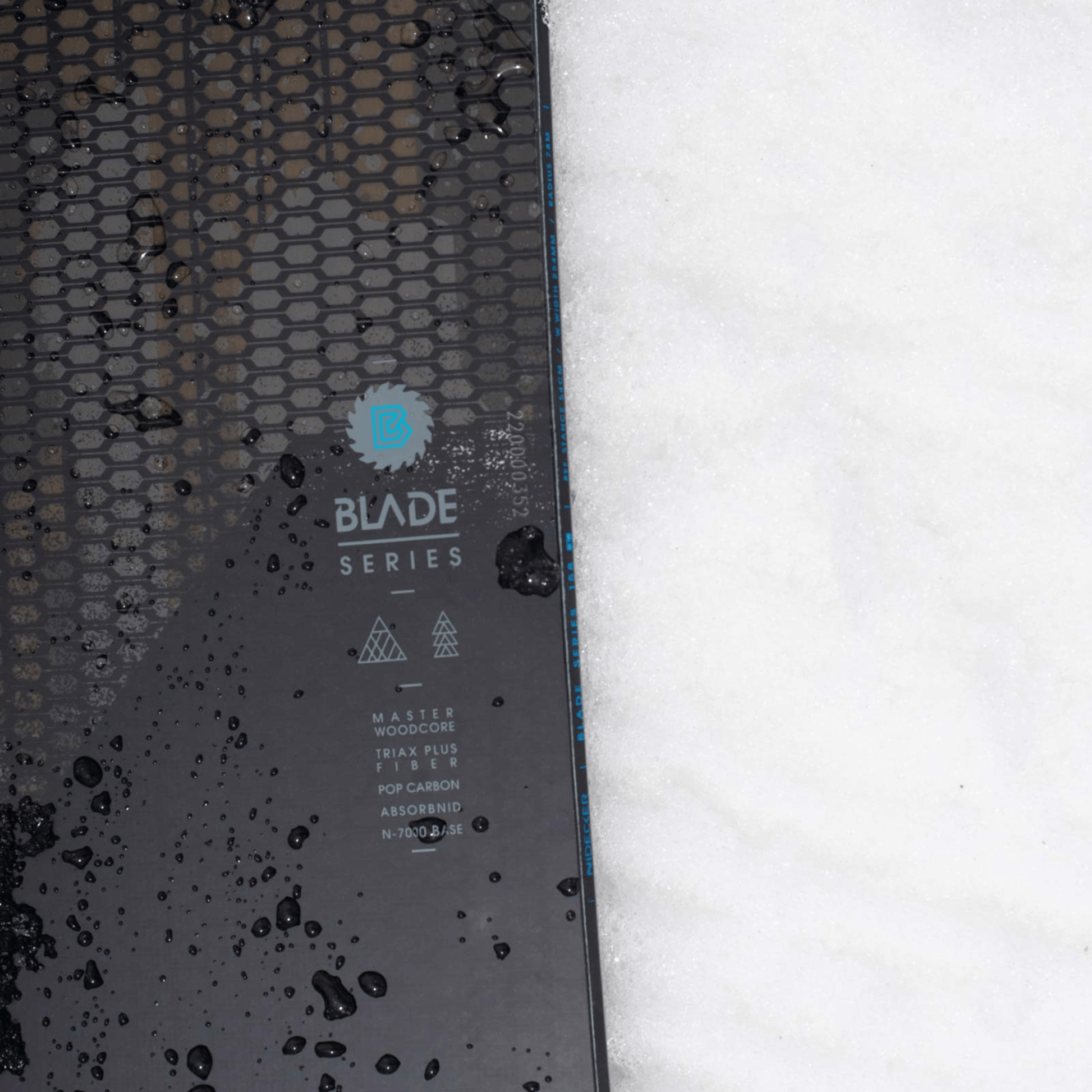2024 Nidecker Blade Men's Snowboard S2AS