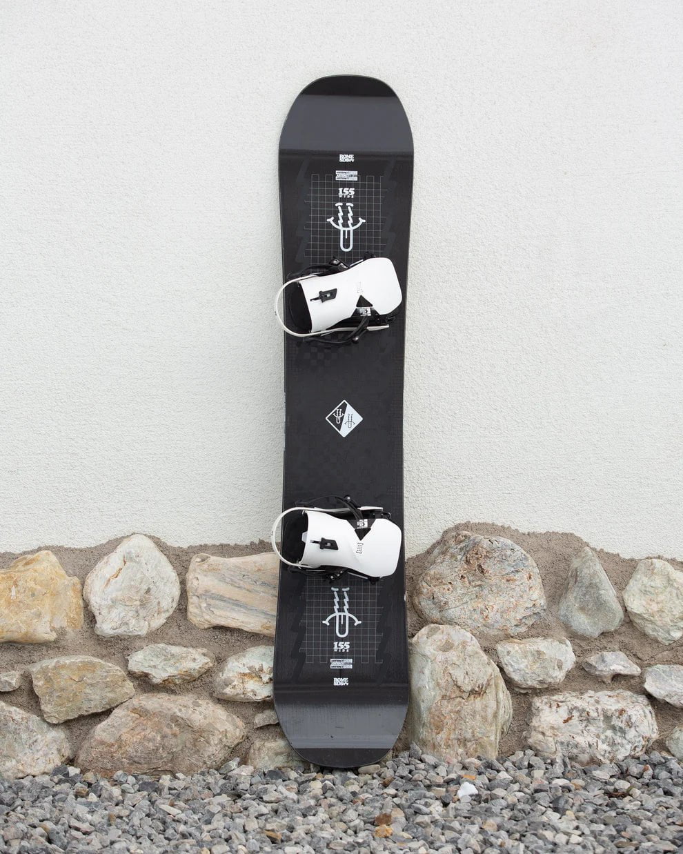 2024 Rome Artifact Pro Snowboard S2AS