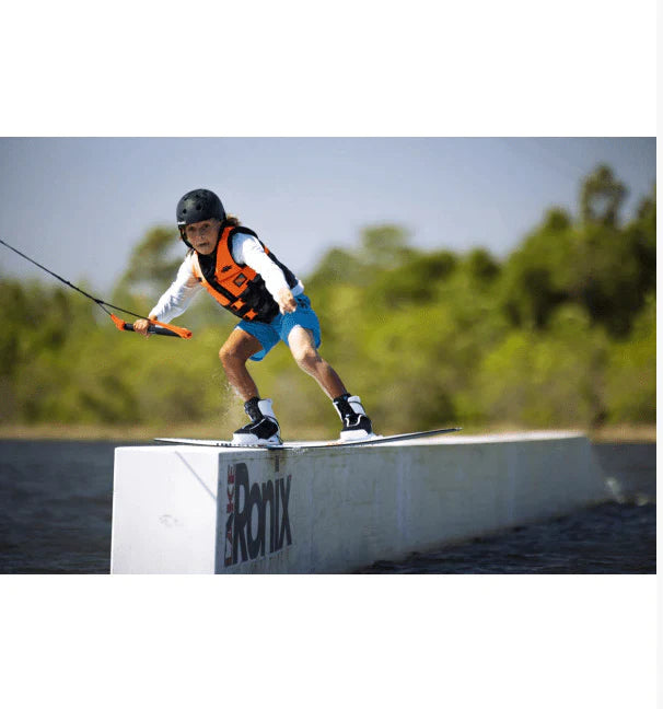 2025 Ronix Vision Pro Kids Wakeboard Bindings S2AS