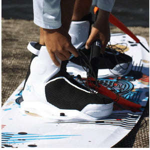 2025 Ronix Vision Pro Kids Wakeboard Bindings S2AS