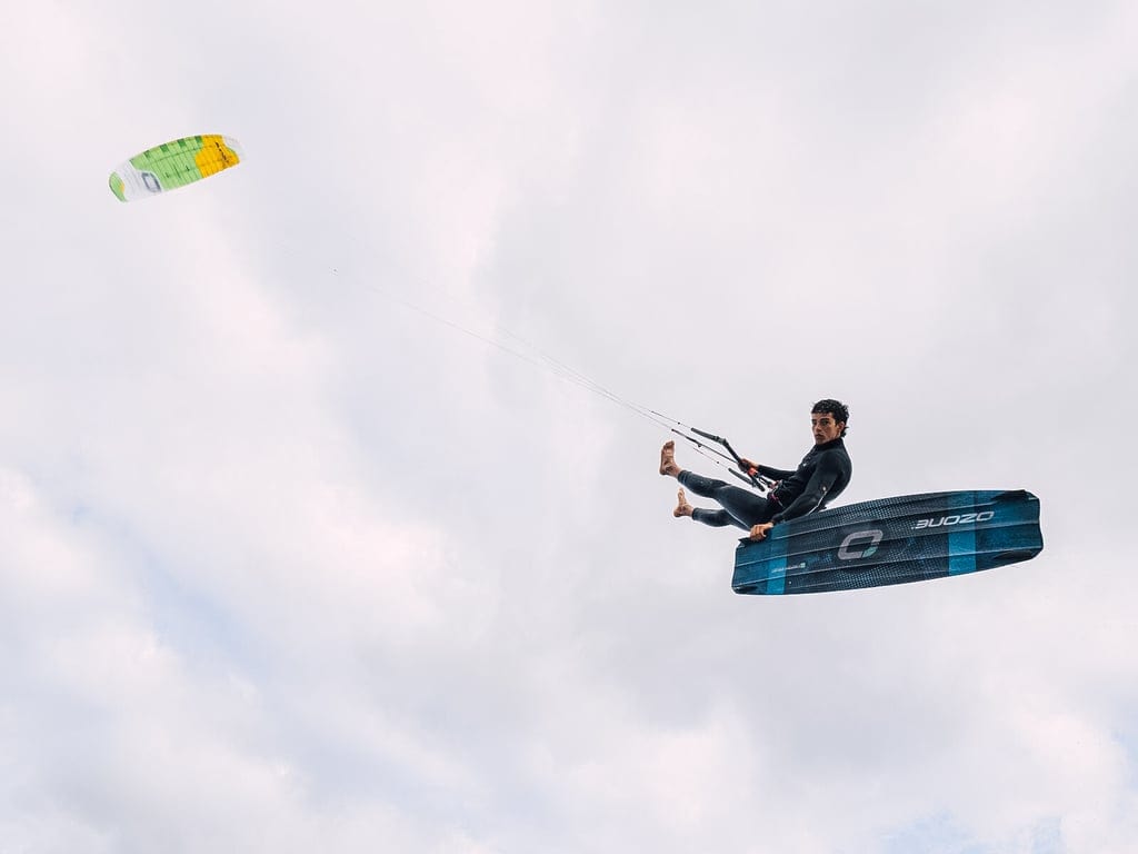 2025 Ozone TORQUE V4 Kiteboard Ozone Kites
