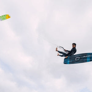 2025 Ozone TORQUE V4 Kiteboard Ozone Kites