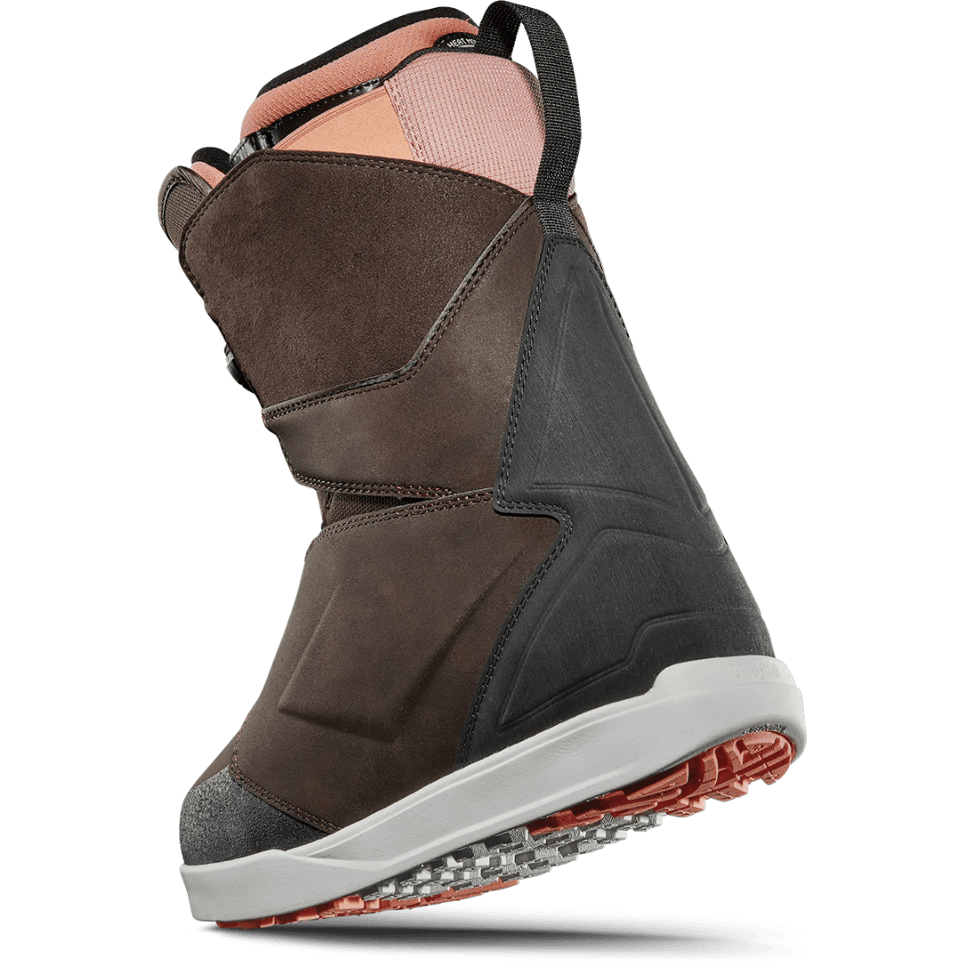 2025 ThirtyTwo Men’s Lashed Double BOA® Wide x Bradshaw Snowboard Boots – Brown THIRTYTWO