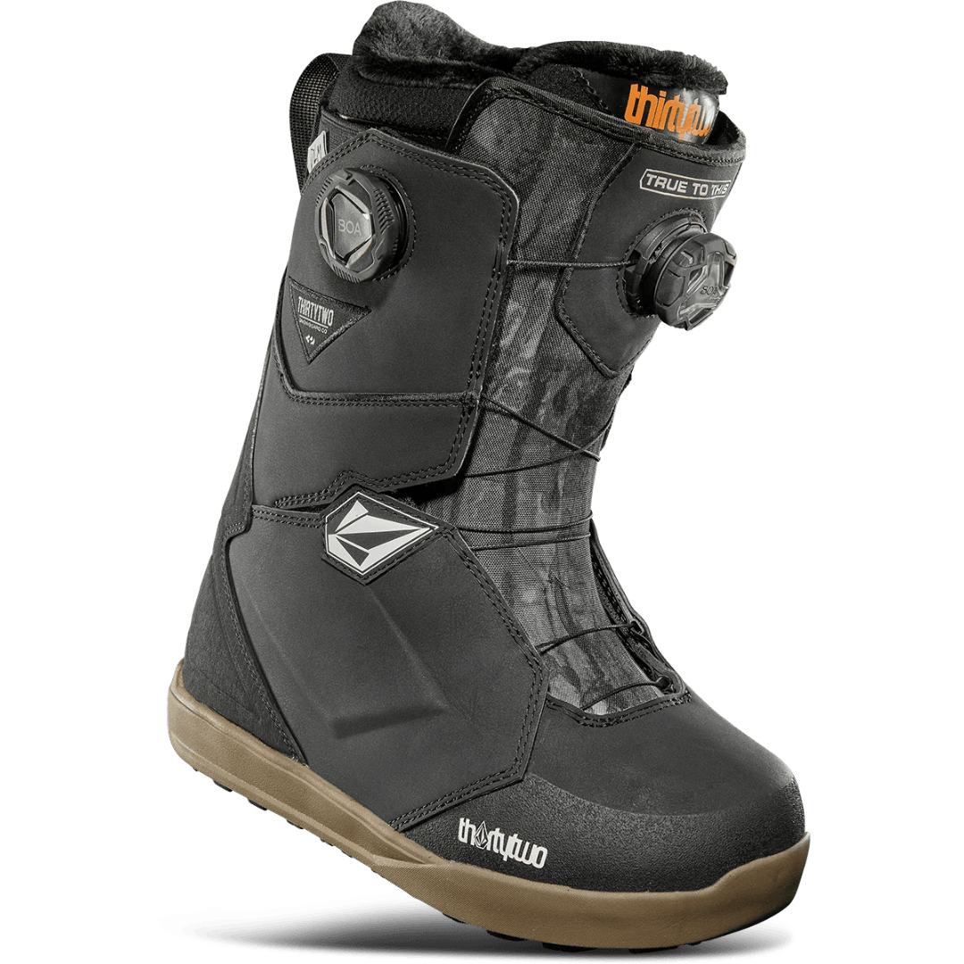 2025 Women’s Lashed Double BOA® X Volcom Snowboard Boots THIRTYTWO
