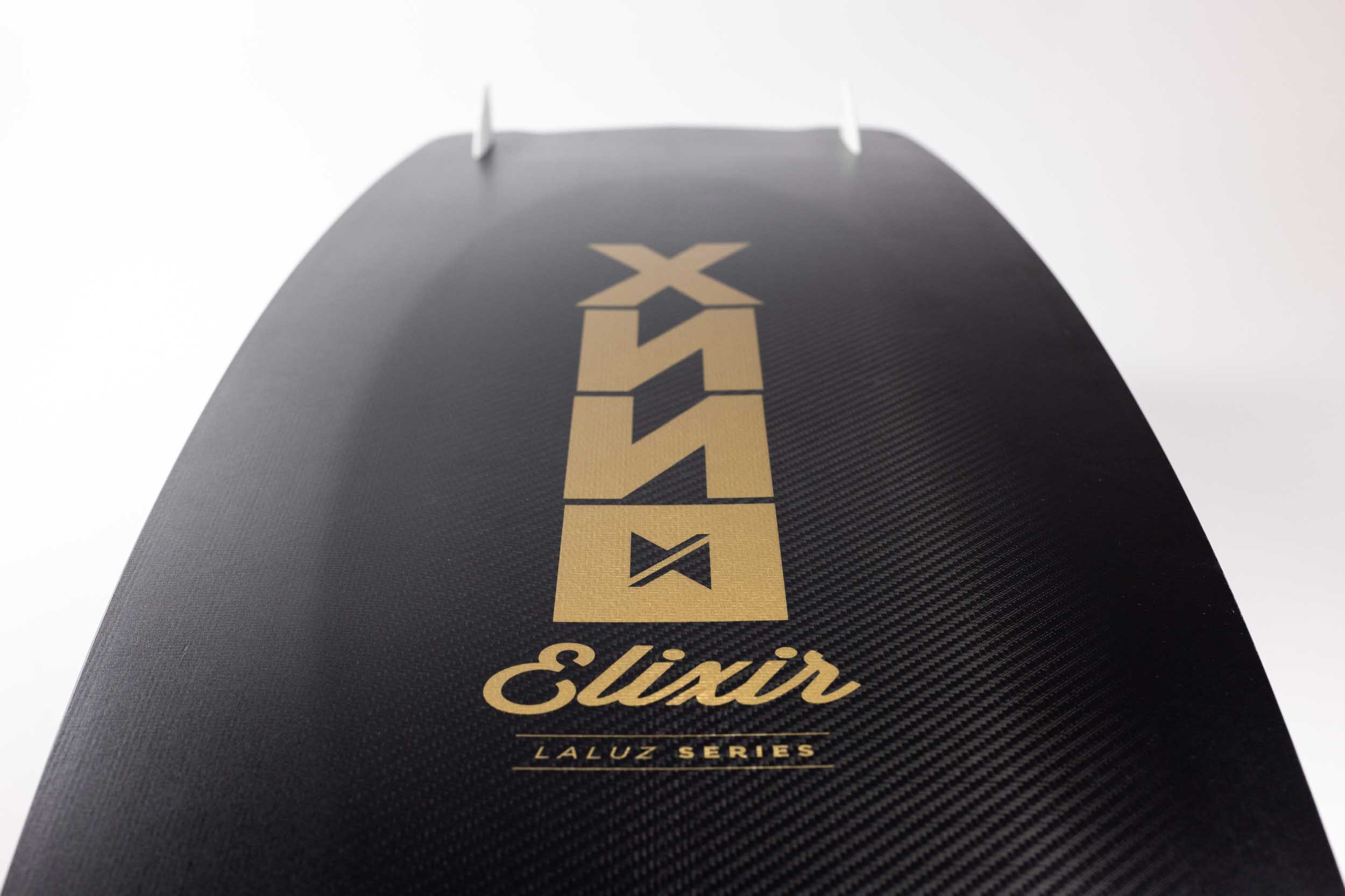 2026 Xenon Elixir – Carbon Freeride / Big‑Air Twintip Kiteboard XENON