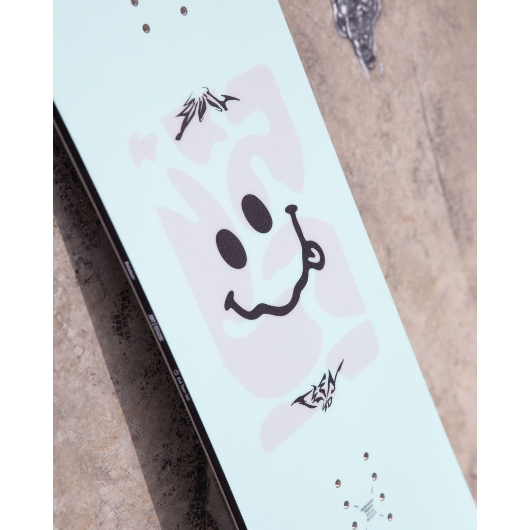 2027 Bataleon Evil Teen Youth Snowboard — Artwork close-up