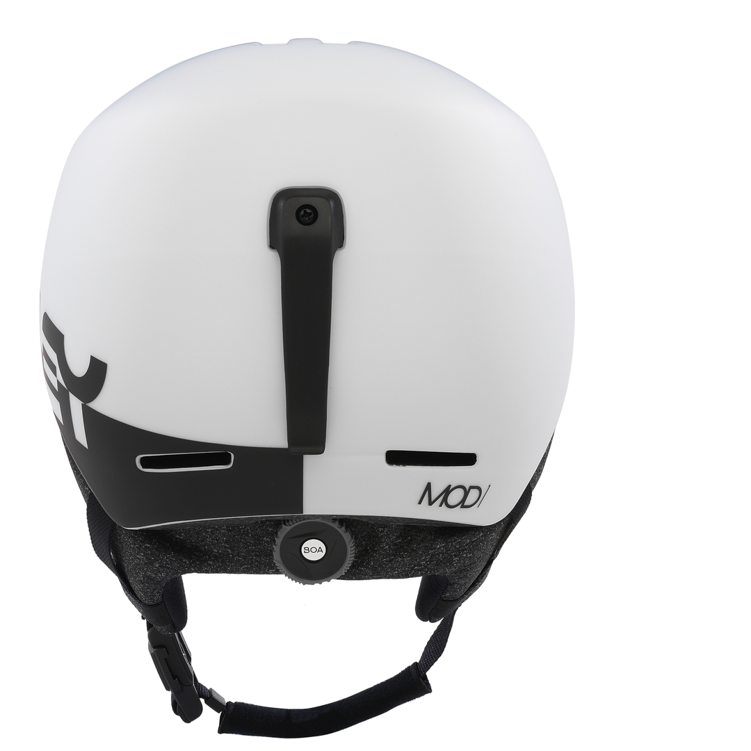 2027 Oakley Matte White FP helmet - image 3