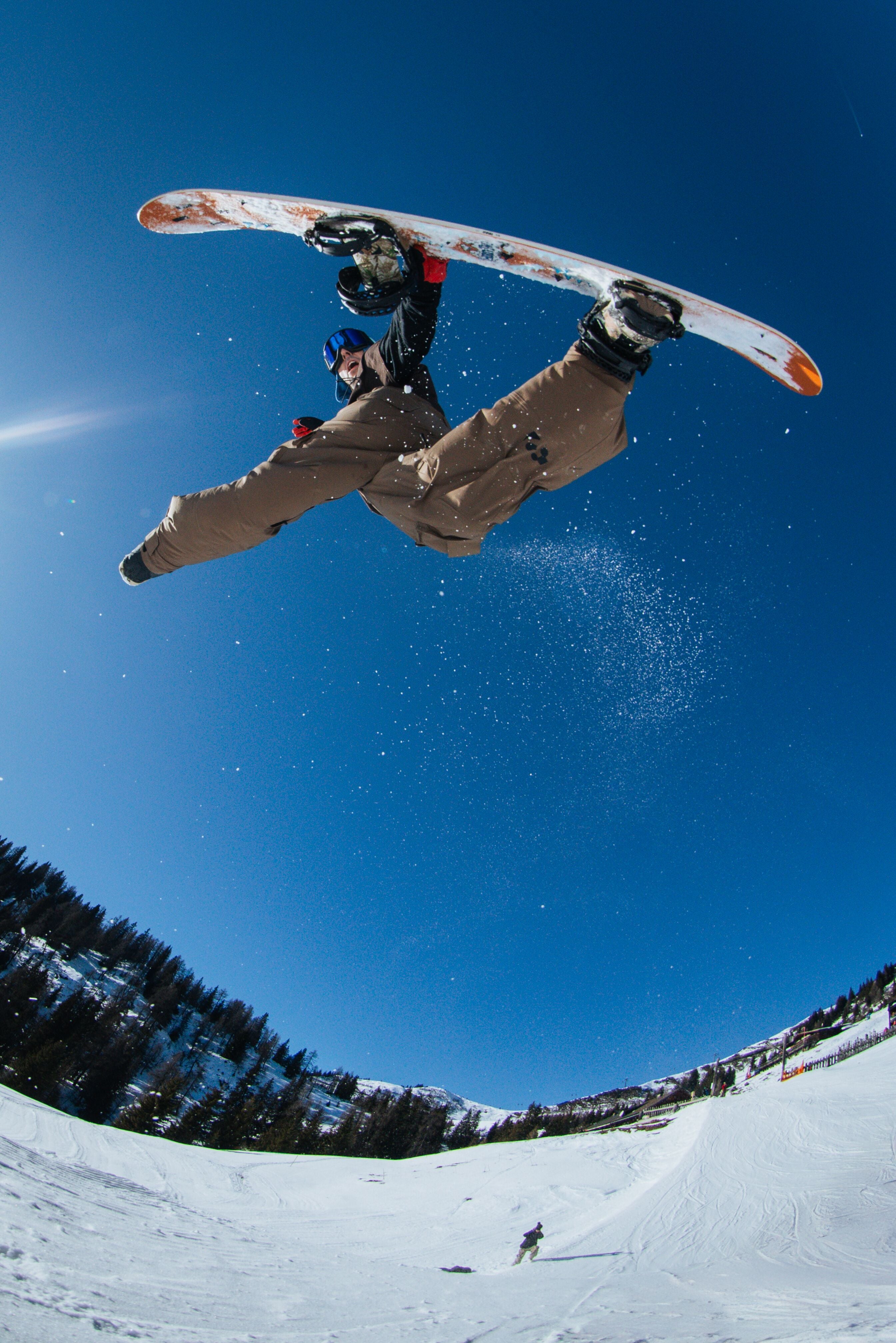 2027 ThirtyTwo Middle Earth Pro Snowboard