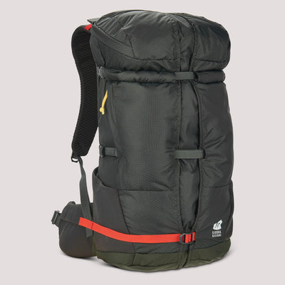 Sierra Designs Flex Hike 20–30L – Expandable Daypack for Hiking & Travel