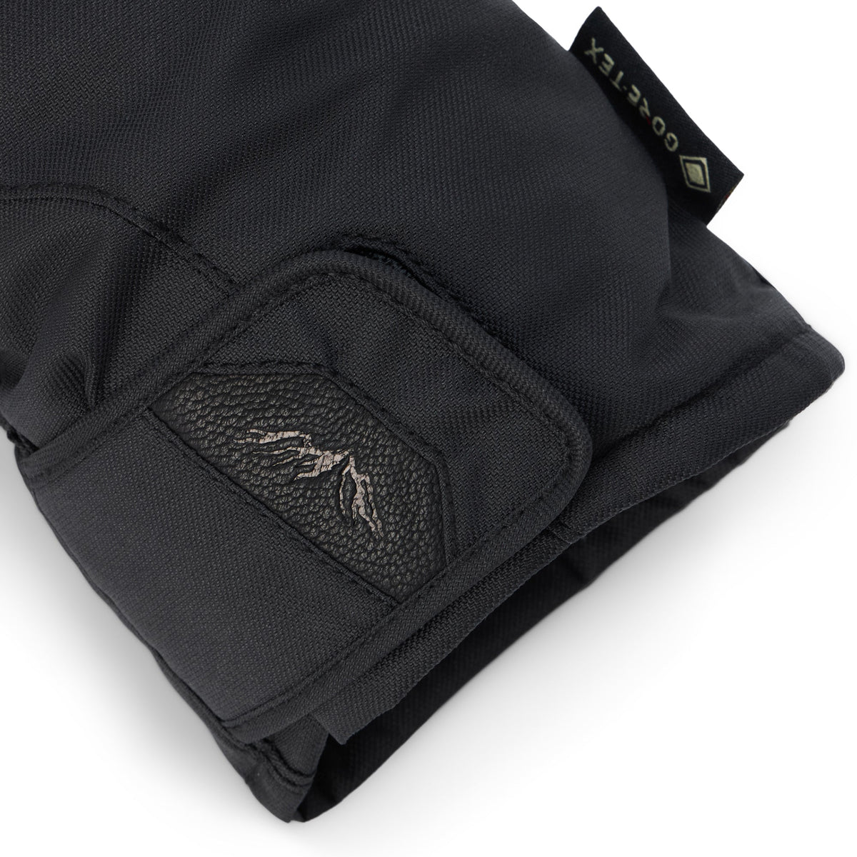 2027 Dakine Titan 2.0 Leather DLX GORE-TEX Short Gloves