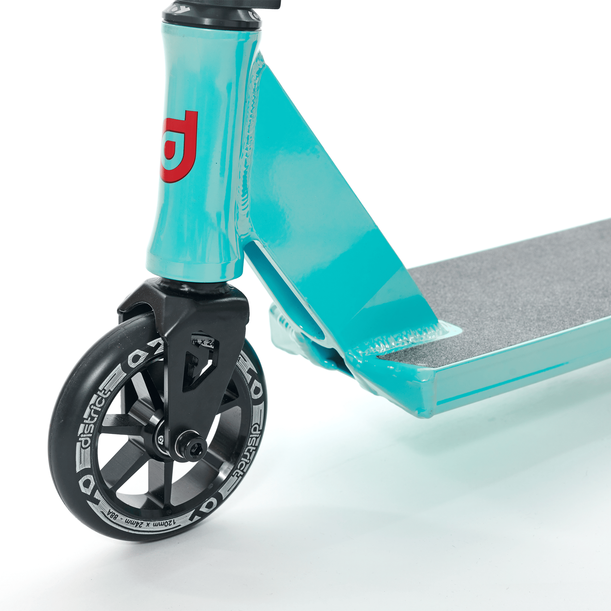 District Titan Complete Scooter - Powder Blue / Black S2AS