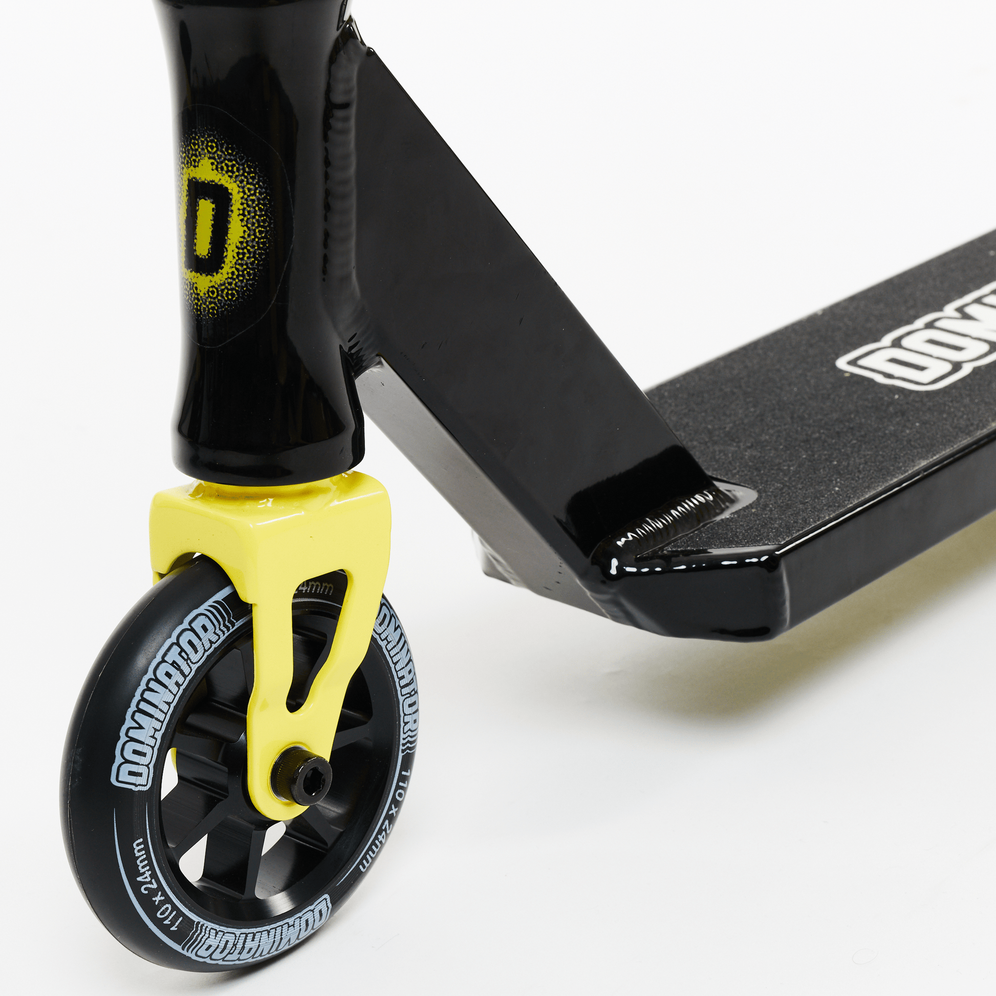 Dominator Sniper Complete Scooter - Black / Grey S2AS