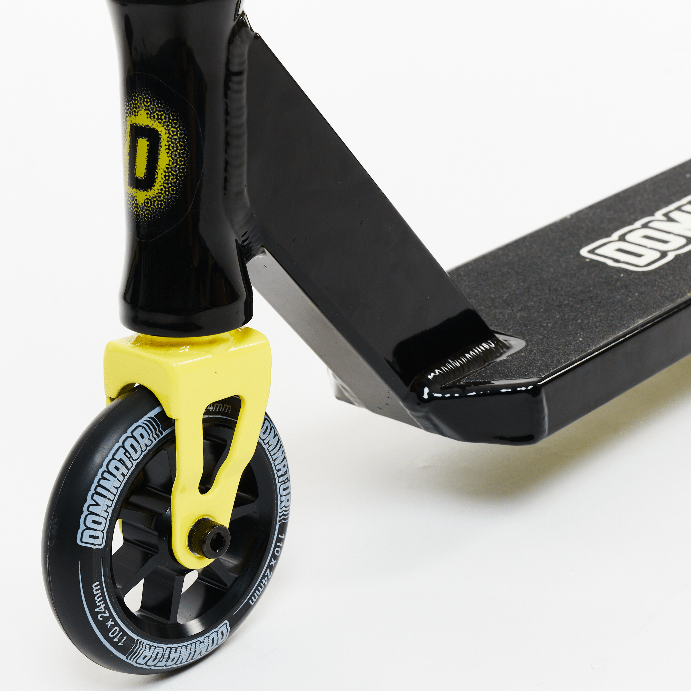 Dominator Sniper Complete Scooter - Black / Grey S2AS