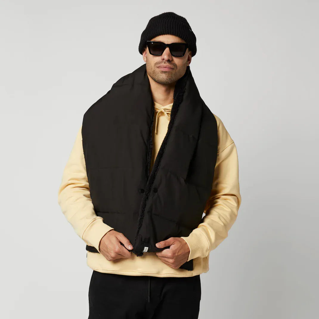DTS Padded Shawl - Black - 2024 Mystic