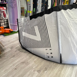 Ex-display 7M  Xenon LIP Kitesurfing Kite S2AS