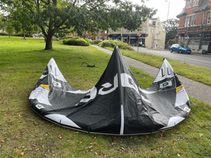 Ex-display Core XLite 11M Kitesurfing Kite (2022) S2AS