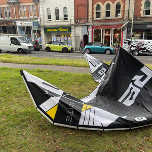 Ex-display Core XLite 11M Kitesurfing Kite (2022) S2AS
