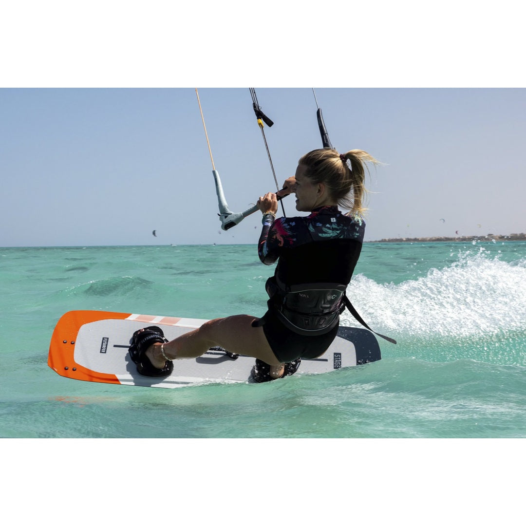 Flysurfer STAGE 2 Lightwind Kiteboard – genuine riding and construction detail 3