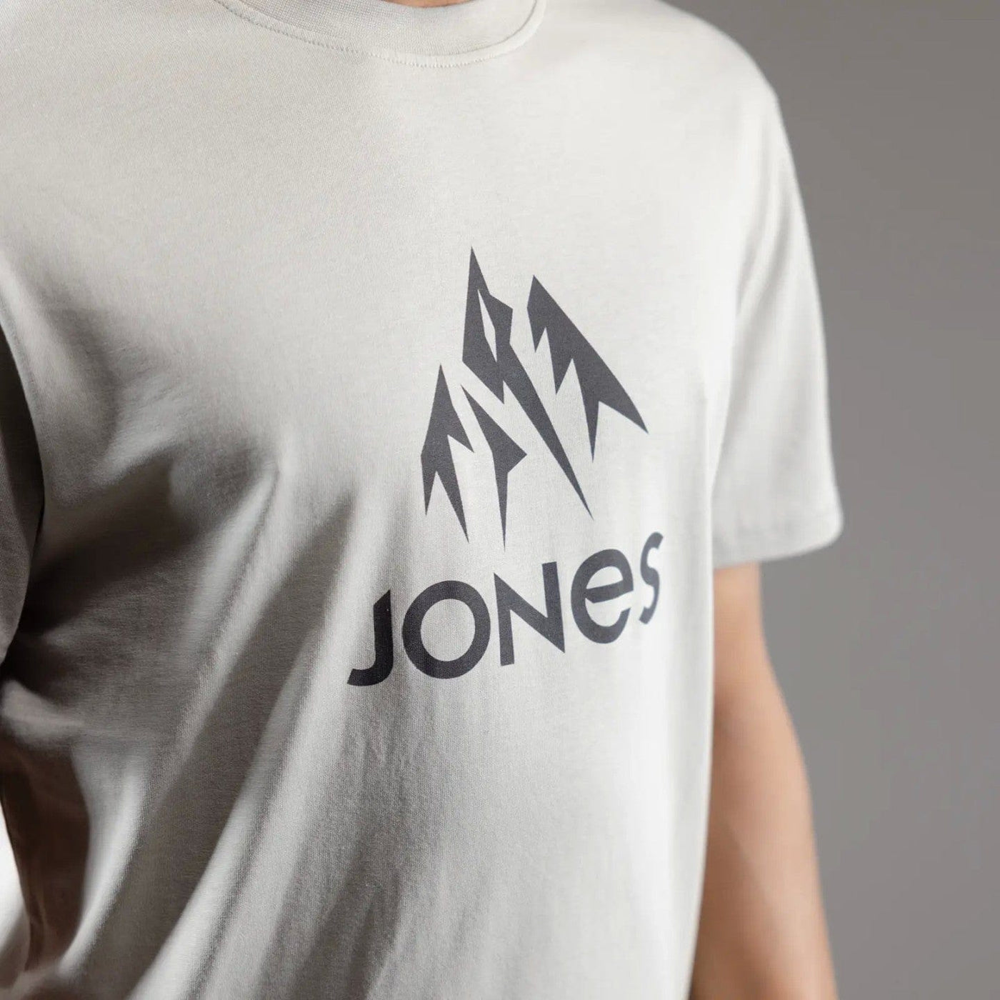 Jones Trucker Tee (Grey) Jones