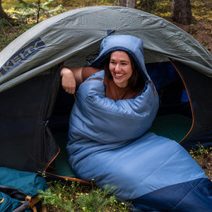 Kelty Women’s Mistral 20°F Sleeping Bag – Warm, Synthetic 3-Season Bag Kelty