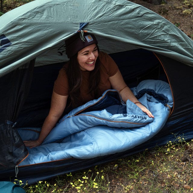 Kelty Women’s Mistral 20°F Sleeping Bag – Warm, Synthetic 3-Season Bag Kelty