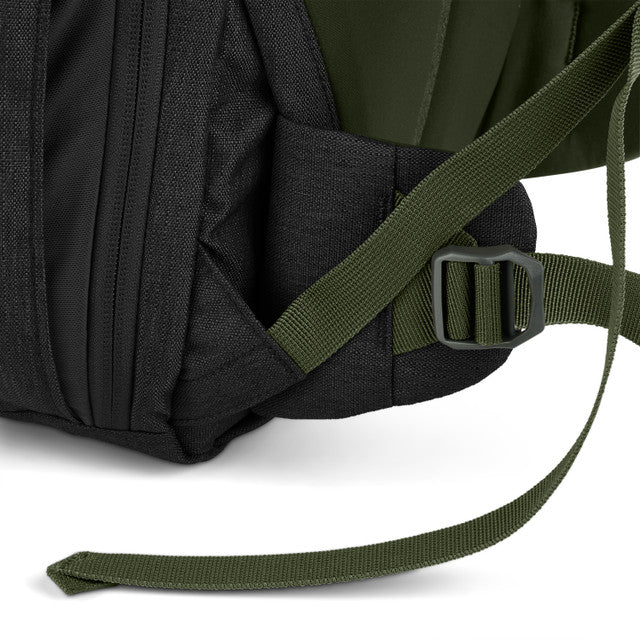 Kelty Redwing Traveler 30