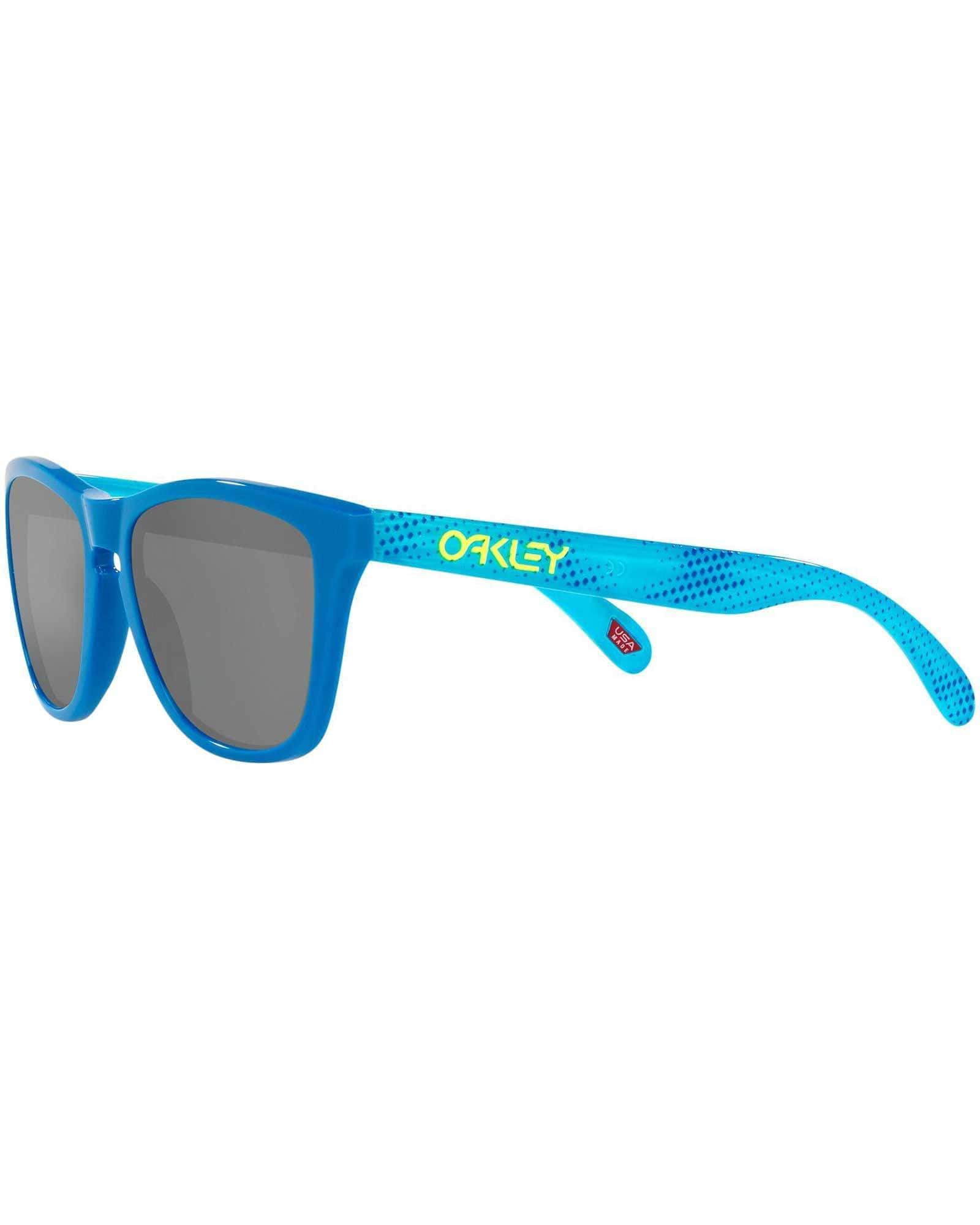 Oakley Frogskins Sunglasses (Hi Res Blue with Prizm Black) S2AS