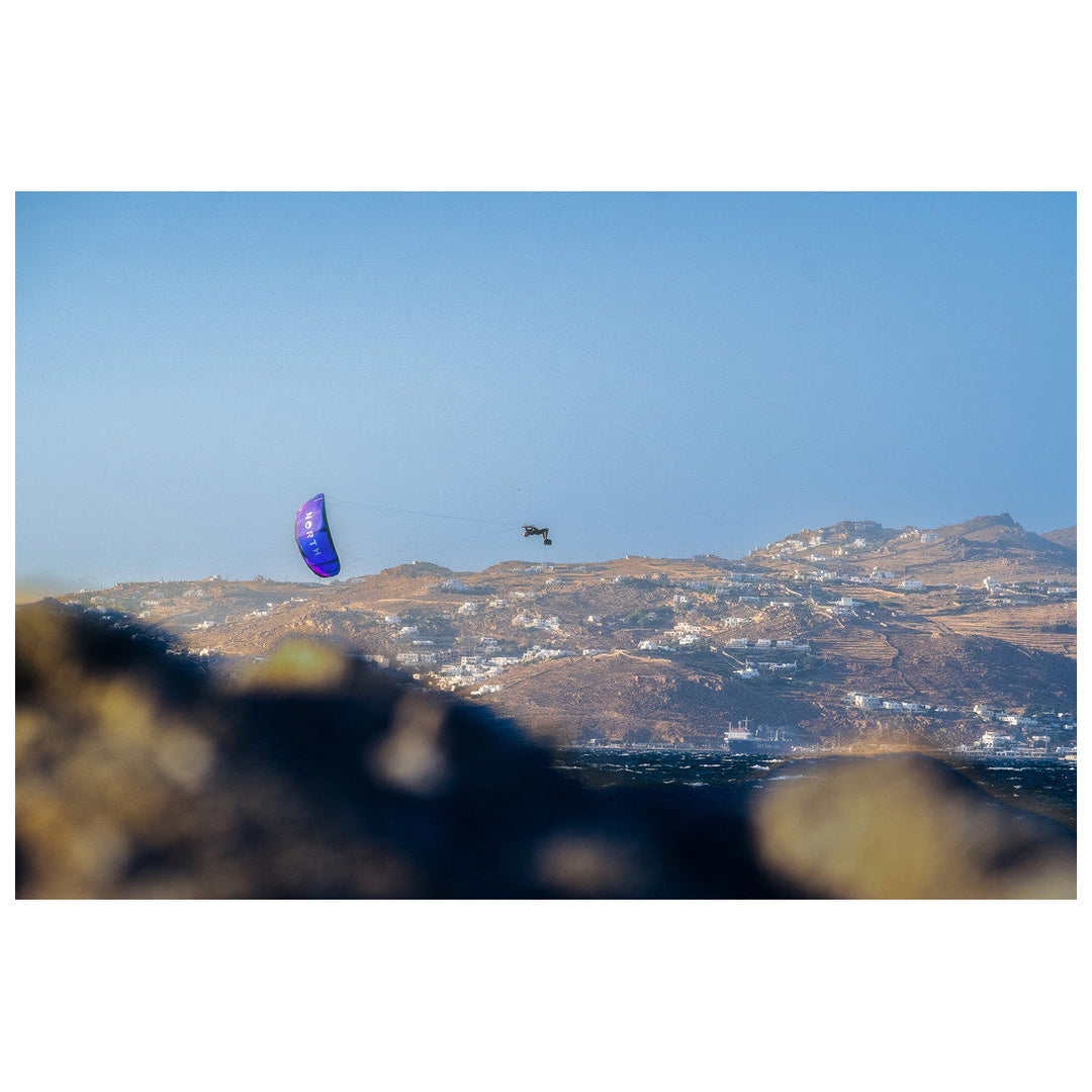 2027 North Orbit Kite - N-Max PRO - Turquoise - lifestyle image 5
