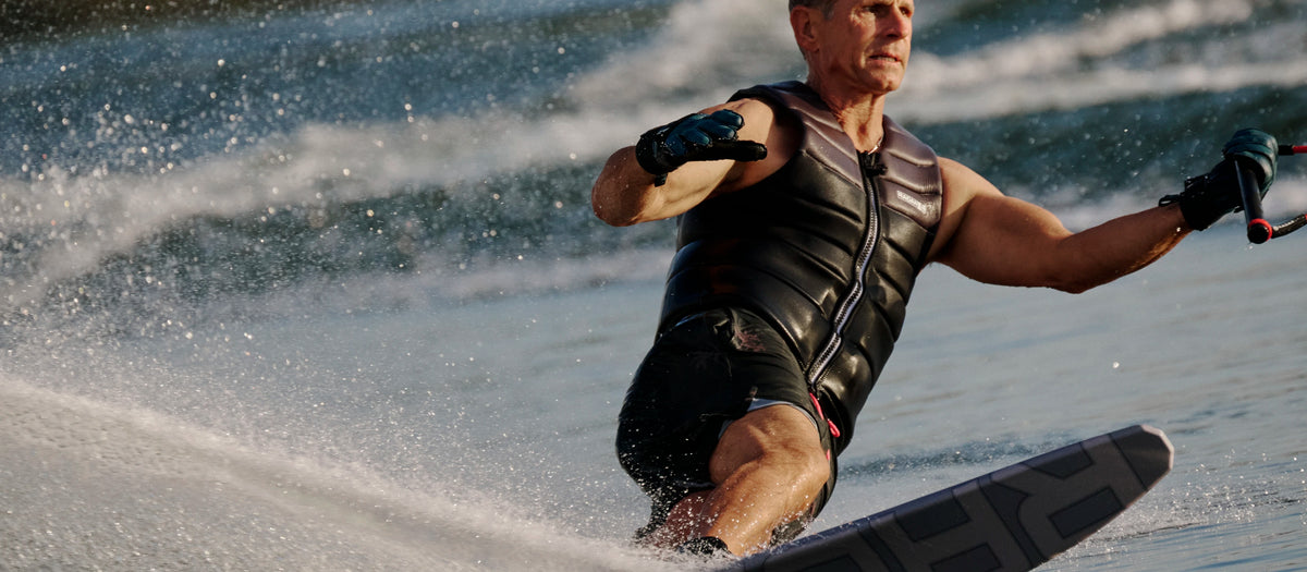 2027 Radar Vapor Graphite Slalom Waterski - Carbon / White