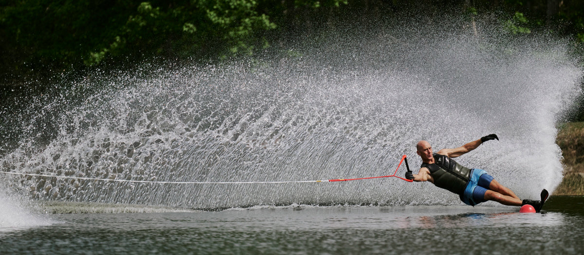 2027 Radar Senate Lithium Slalom Waterski - Carbon / Matte Oxblood Flash