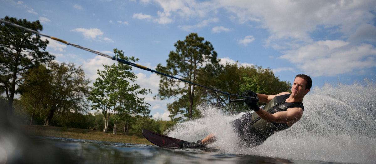2027 Radar Senate Lithium Slalom Waterski - Carbon / Matte Oxblood Flash