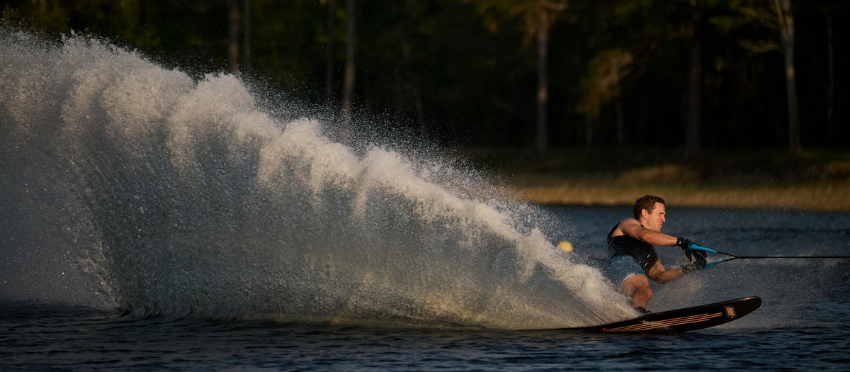 2027 Radar Senate Pro Build Slalom Waterski - Textreme / Black Flash