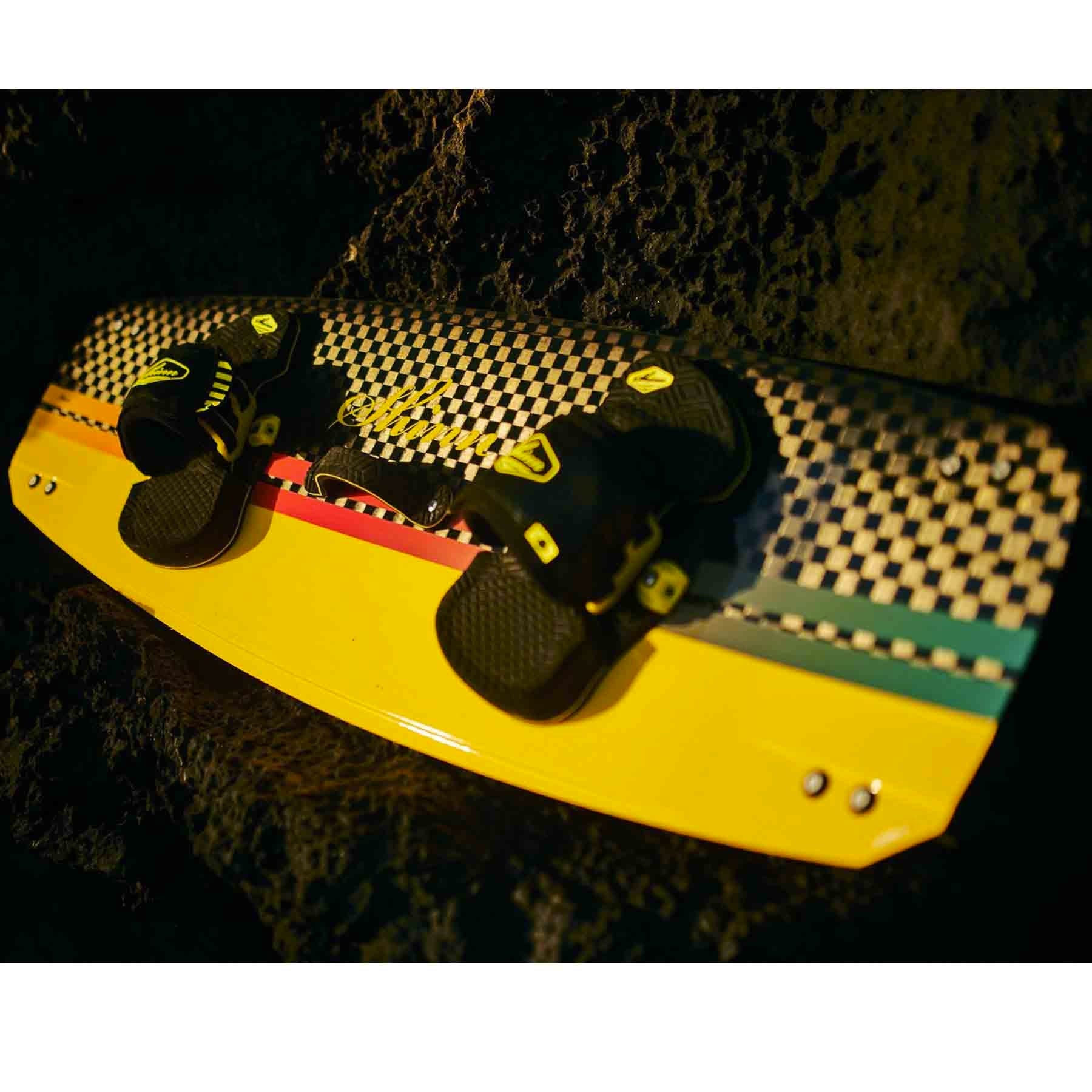 Shinn Bronq Chromatic Kiteboard S2AS