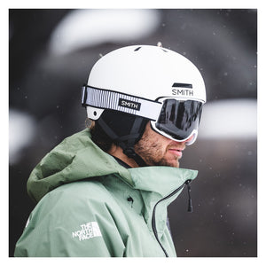 Smith Preview Snow Goggles – White Fade Out / Sun Black – on-snow view