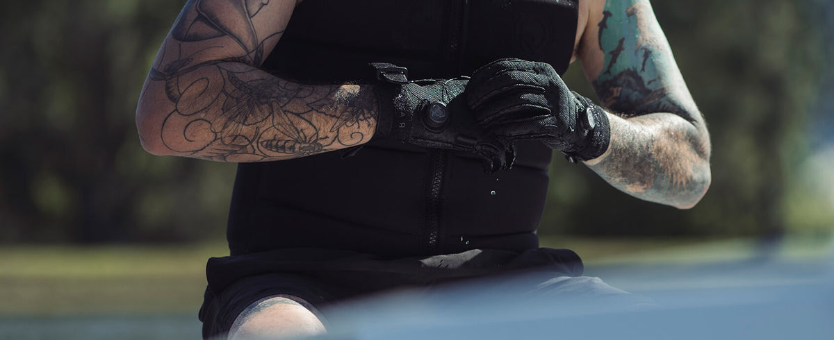 2027 Radar Vapor-K BOA Inside-Out Waterski Glove - Black / Shadow