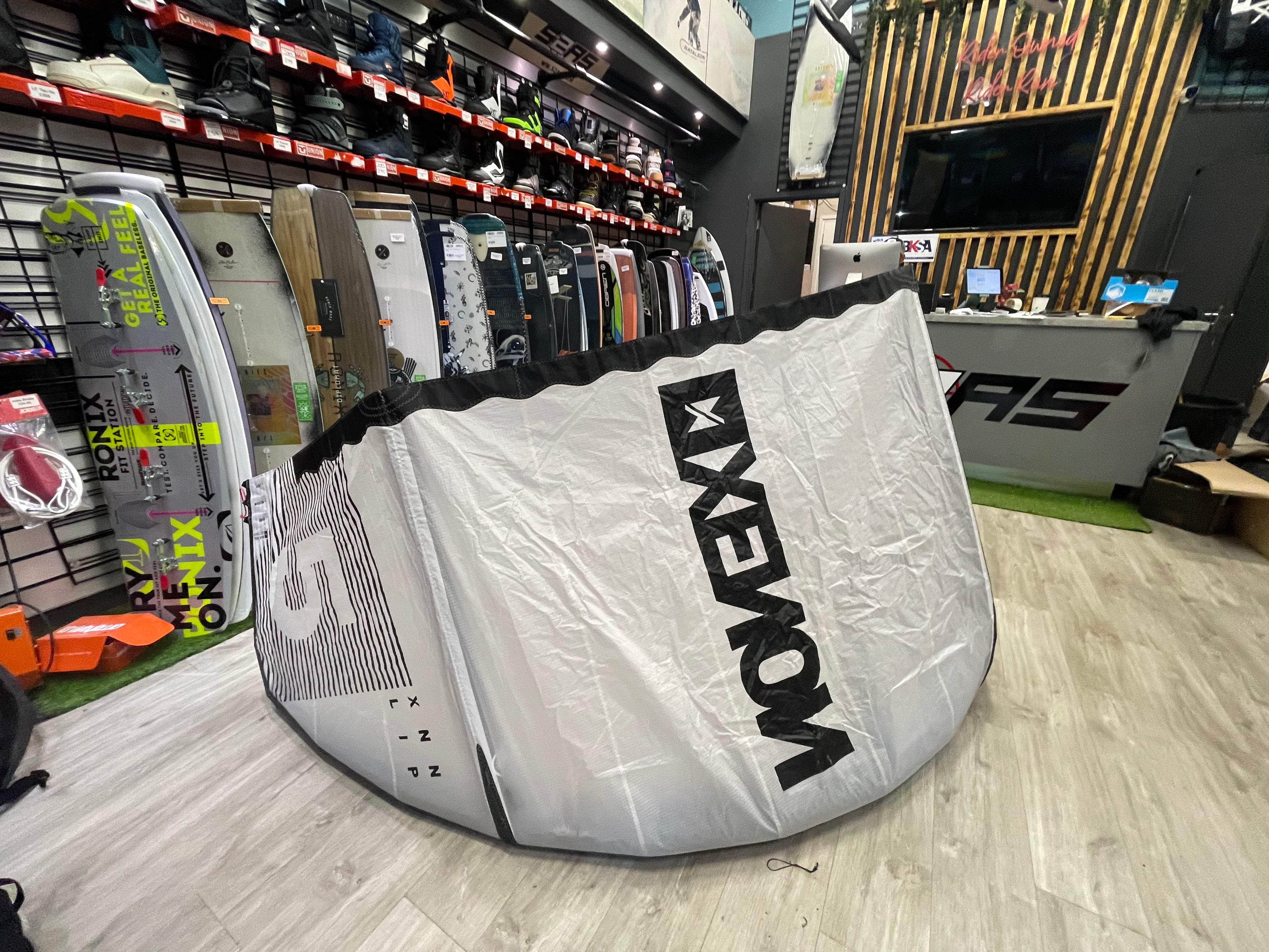 Used 5m Xenon Lip Kitesurfing Kite S2AS