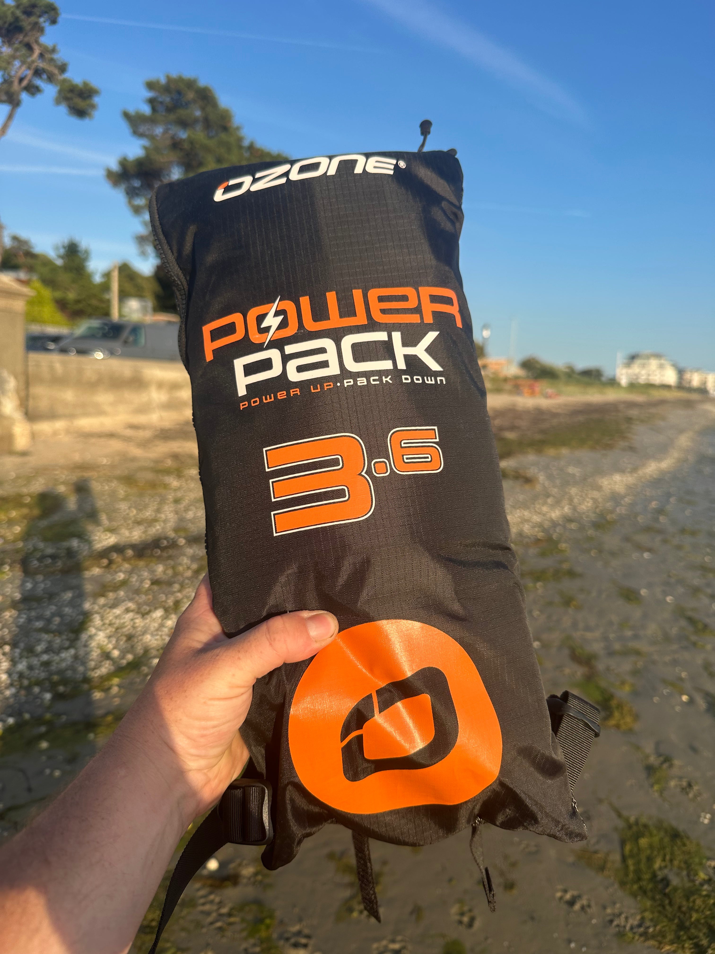 Used Ozone Power Pack Trainer Kite – 3.6m & 4.2m Ozone Kites