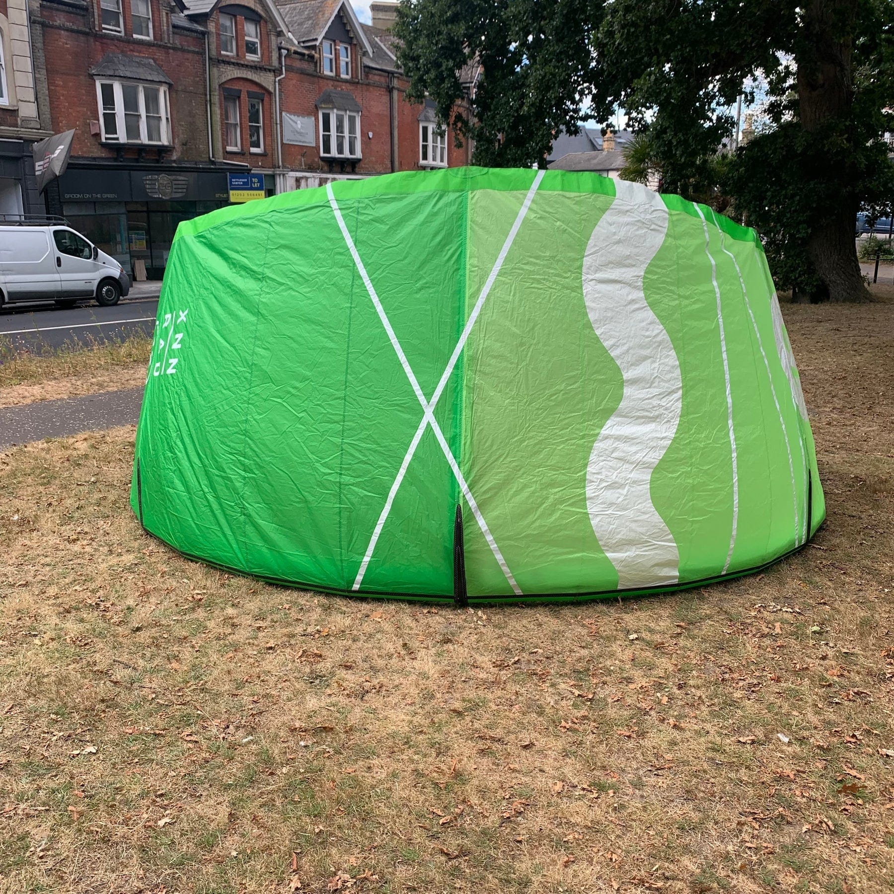 USED XENON RAD 10M KITESURFING KITE S2AS