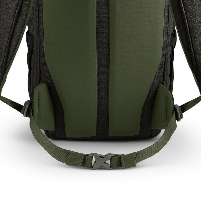 Kelty Redwing Traveler 30