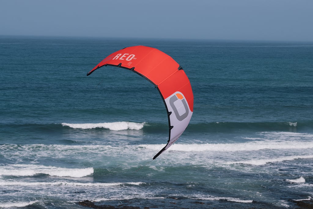 2025 Ozone Kites REO V7