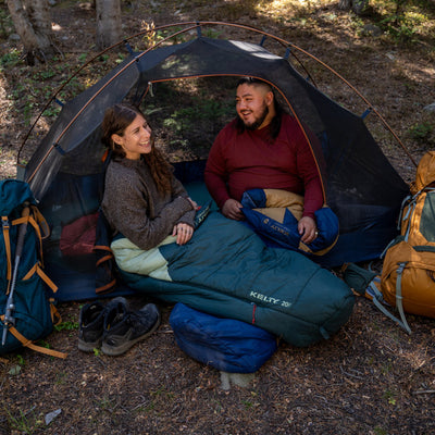Kelty Women’s Cosmic 20°F Synthetic Sleeping Bag – Warm, 3-Season Comfort